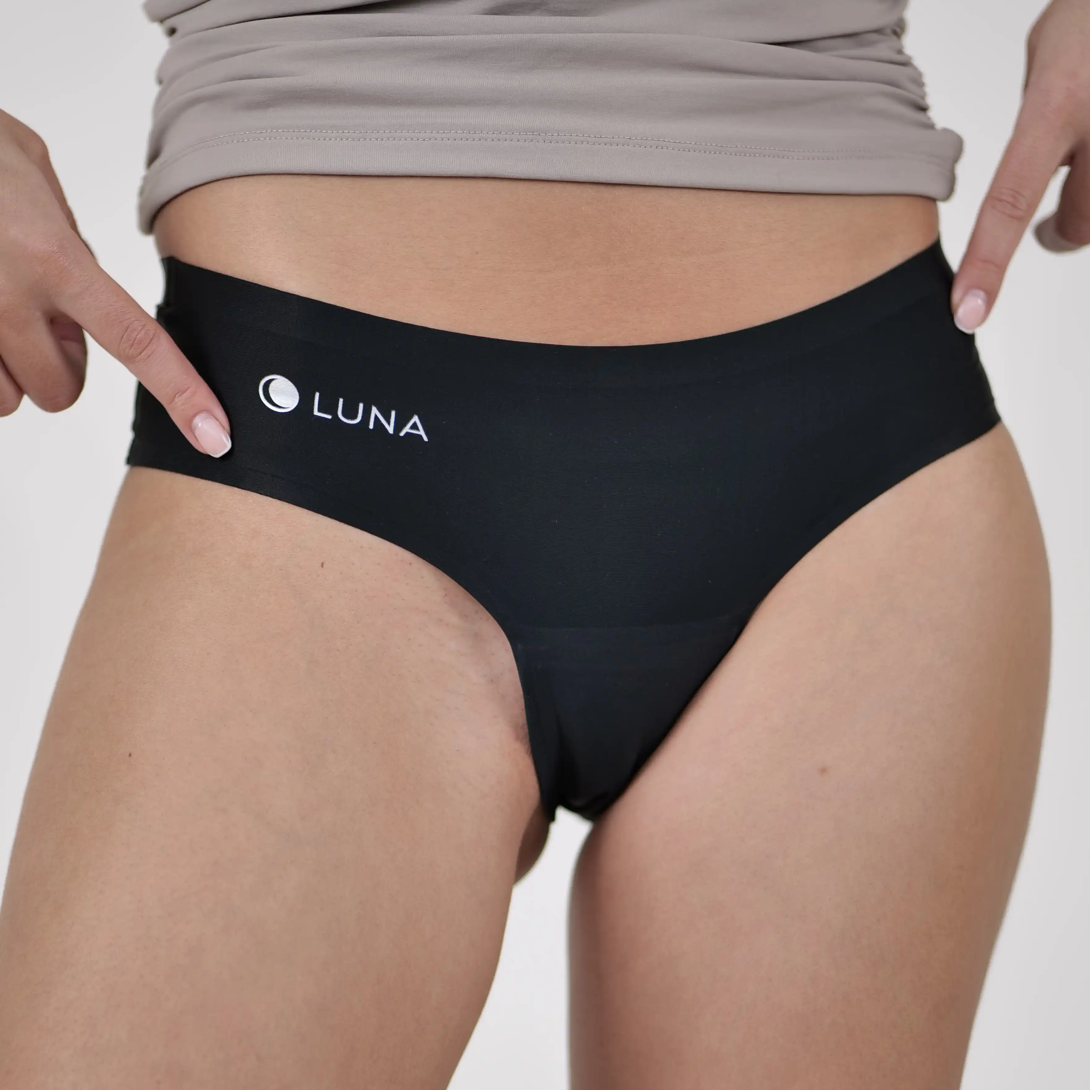 Menstrual-panties_luna_light